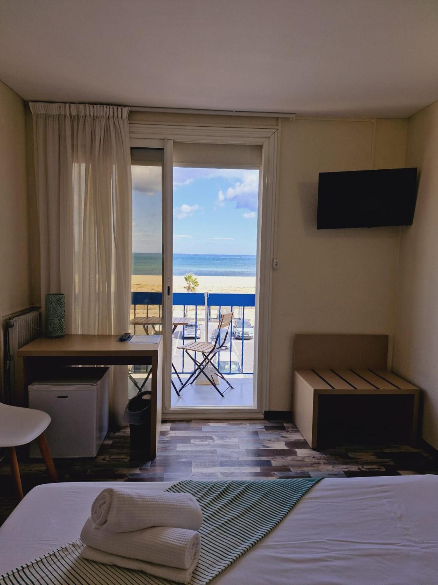 Hotel De La Plage - Barcares Le Barcarès エクステリア 写真